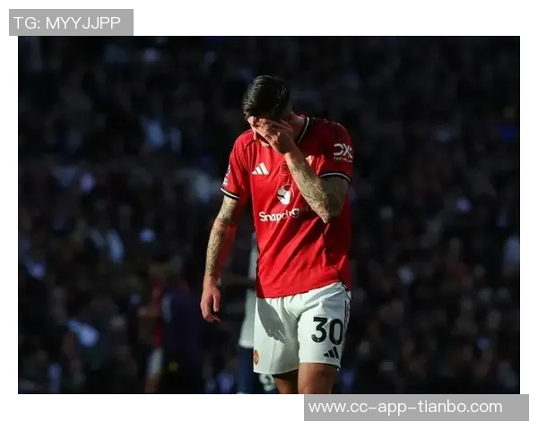 曼联训练情况更新：舍什科因伤缺席马奎尔梅努同样未现身