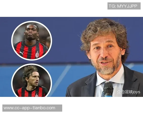 红鸟资本创始人卡尔迪纳莱重返米兰与球队高层球员进行深入交流