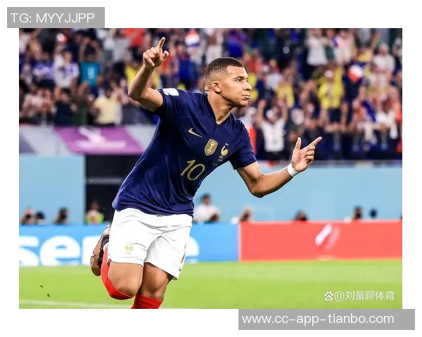 姆巴佩对阵巴萨表现惊艳9场比赛打入12球两度上演帽子戏法