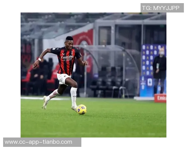 拉比奥特双响助攻米兰战胜科莫荣膺最佳球员称号